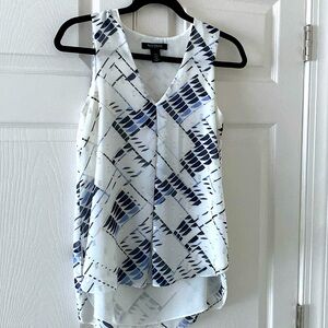 White House Black Market sleeveless top w metallic pattern